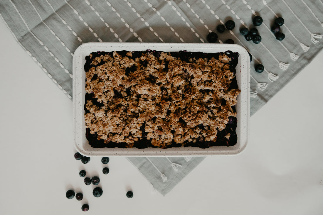 Healthy and Easy Blueberry Vanilla Crisp Dessert Gluten-free Dairy-free refined sugar-free